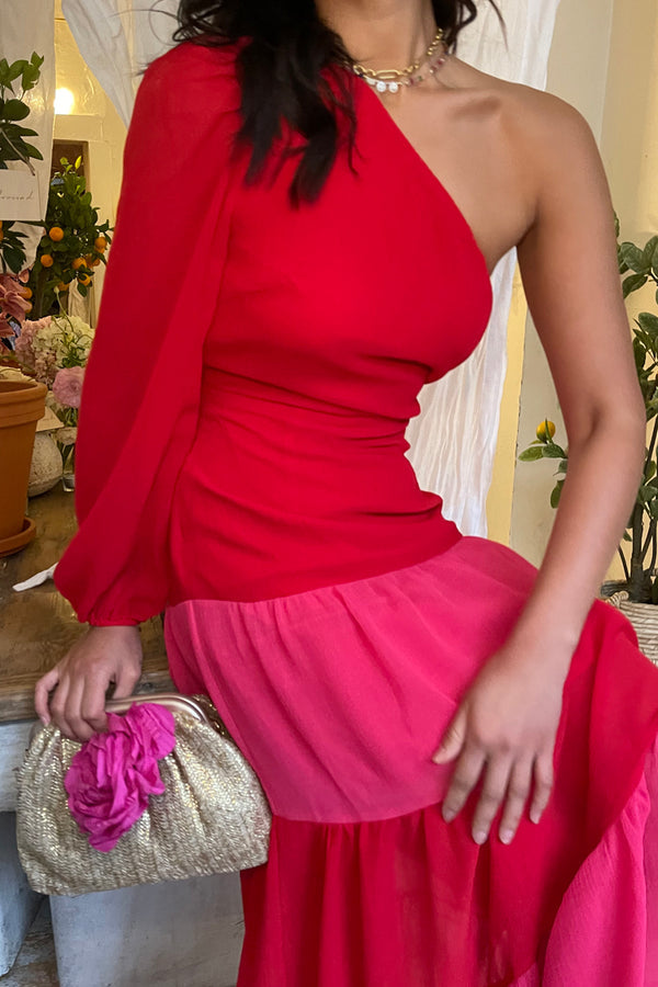 pink and red dress Roselyn & Floral Maxi Finished with a coordinating waist belt to define the shape Kookai - Kookai Pink And